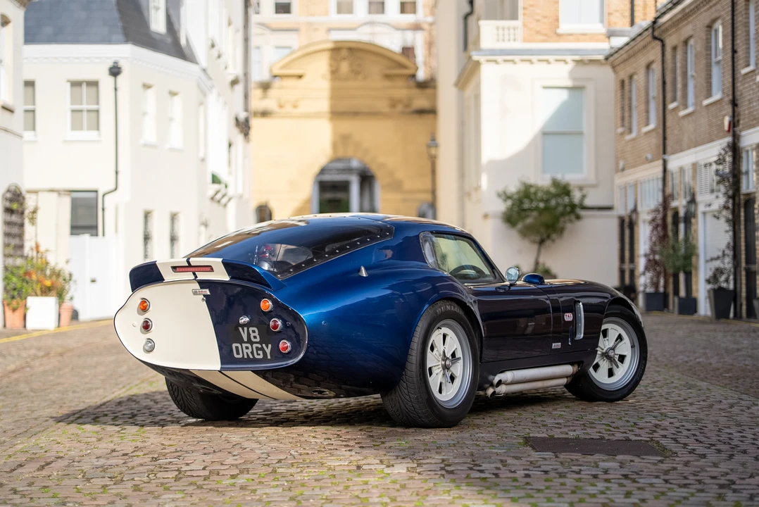 2005 Shelby Daytona Replica - Image 4 of 26