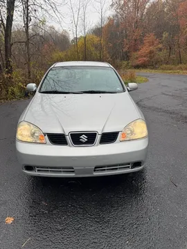 2005 Suzuki Forenza