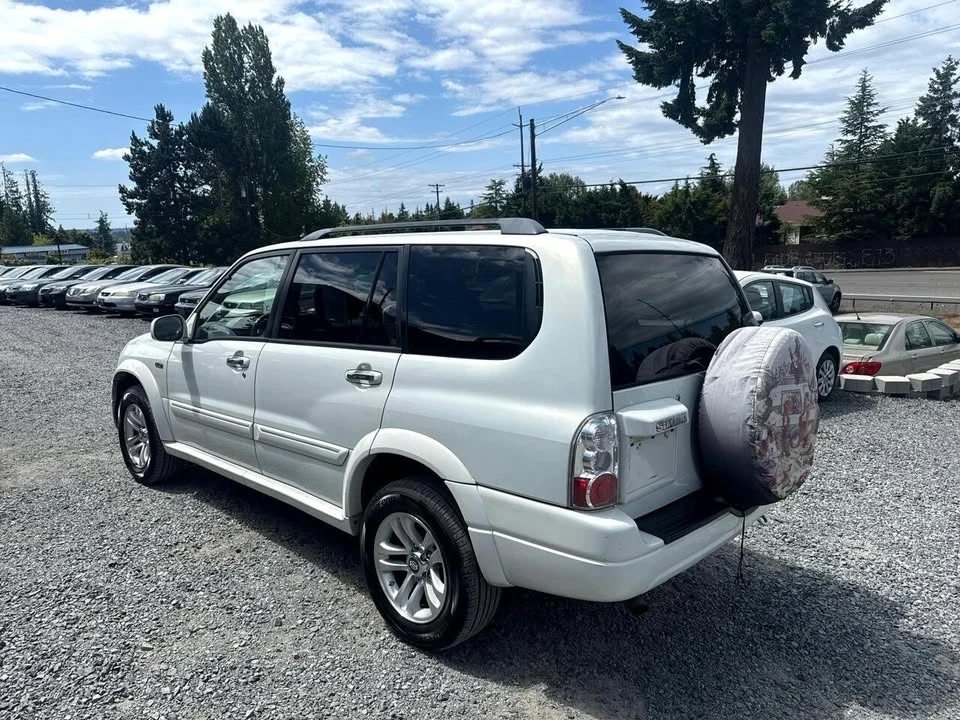 2005 Suzuki - Image 5 of 20