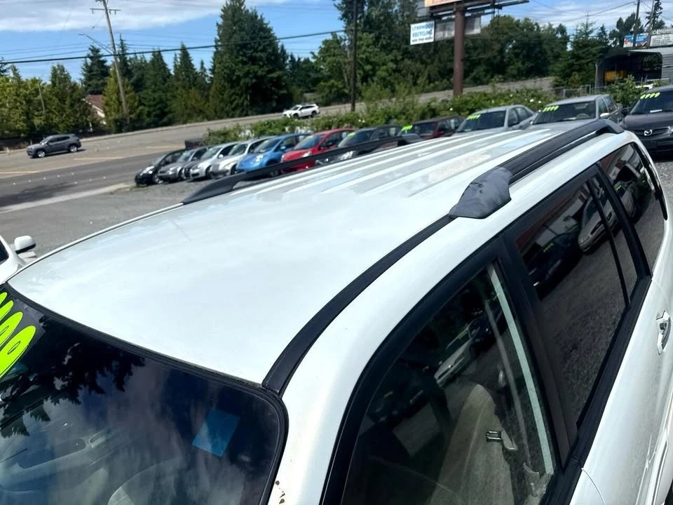 2005 Suzuki - Image 11 of 20
