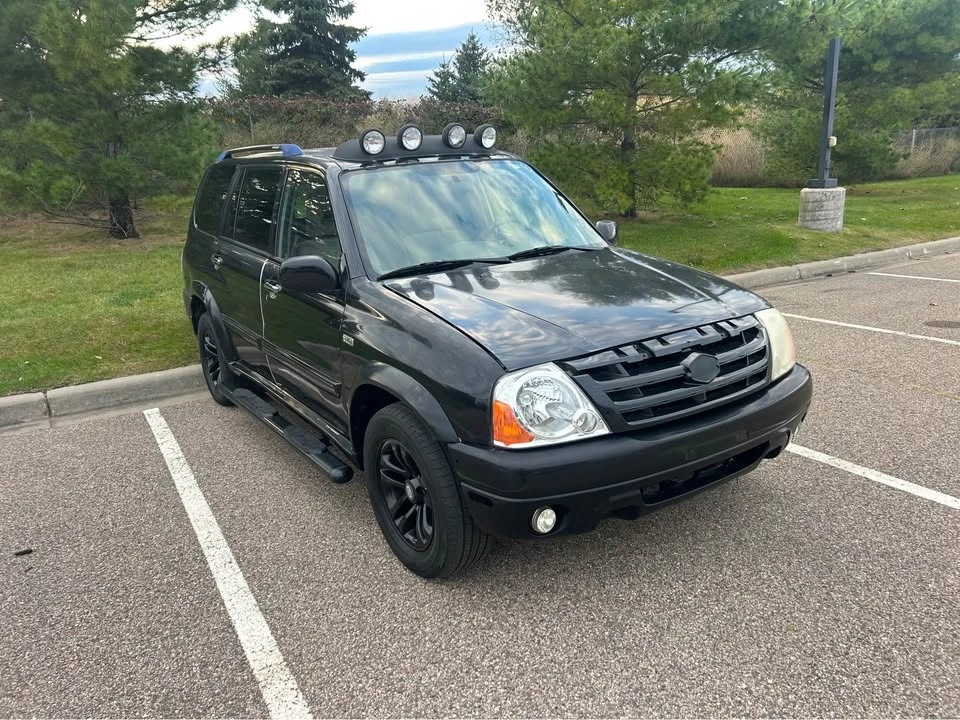 2005 Suzuki Vitara 2nd Gen - Image 2 of 12