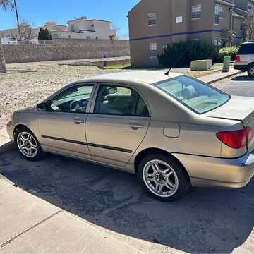2005 Toyota Corolla LE
