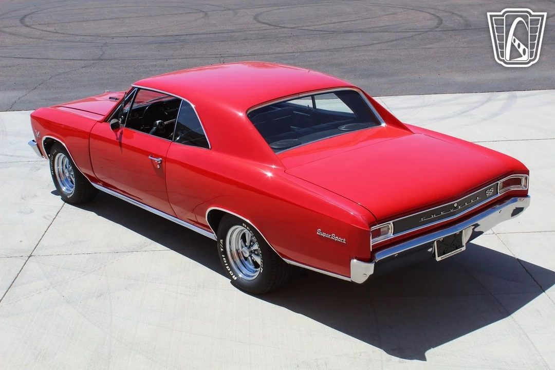2005 Chevrolet Chevelle - Image 10 of 12