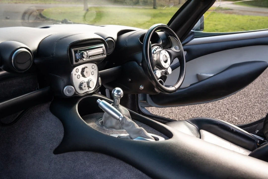 2005 TVR Tuscan - Image 30 of 30