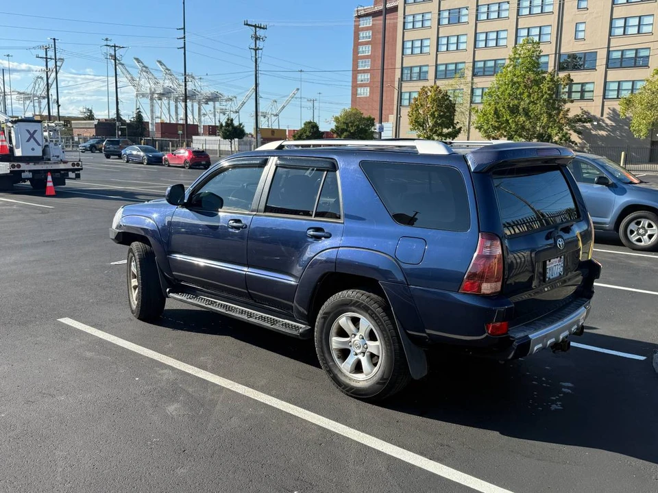 2005 Toyota 4Runner 4th Gen - Image 3 of 22