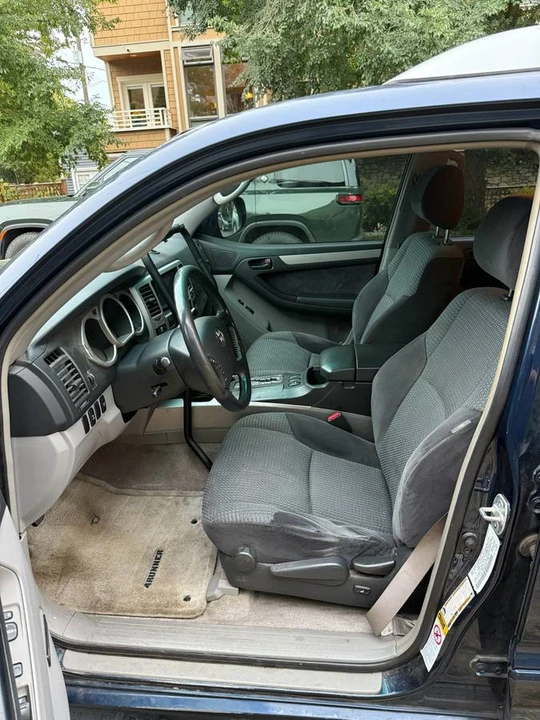 2005 Toyota 4Runner 4th Gen - Image 16 of 22
