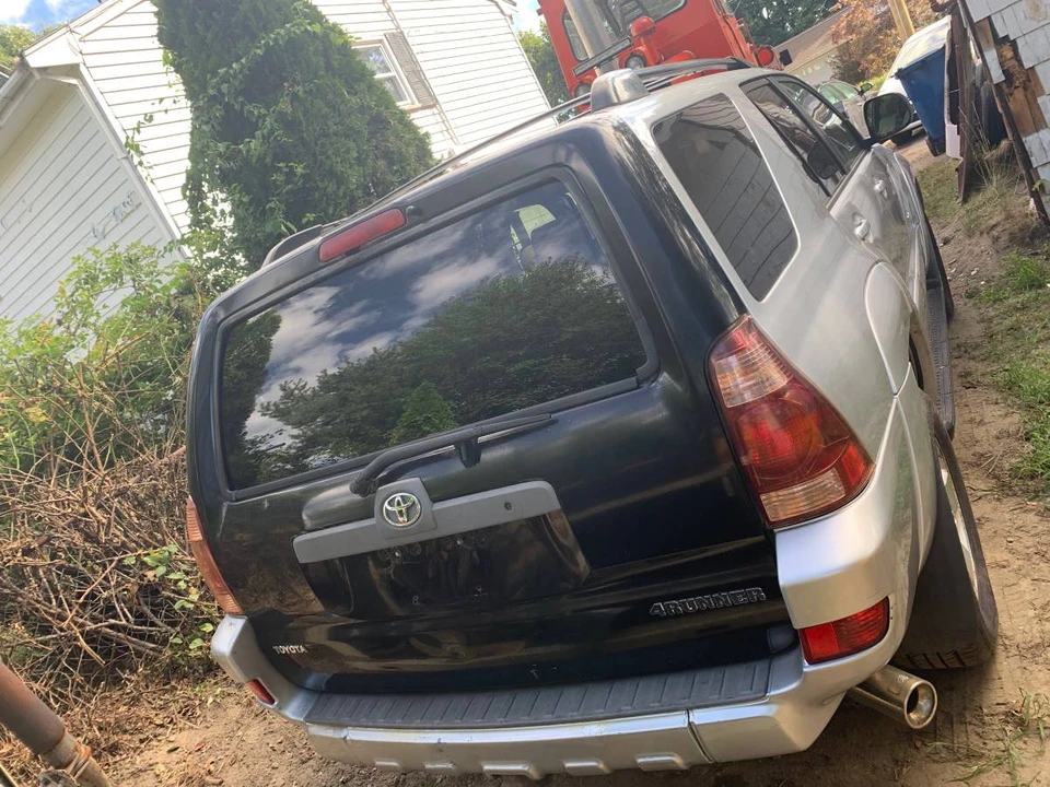 2005 Toyota 4Runner 4th Gen - Image 4 of 7