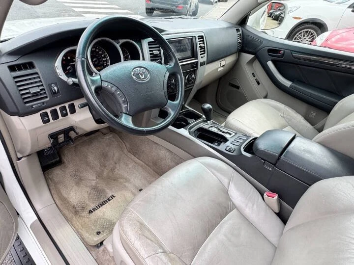 2005 Toyota 4Runner 4th Gen - Image 6 of 13