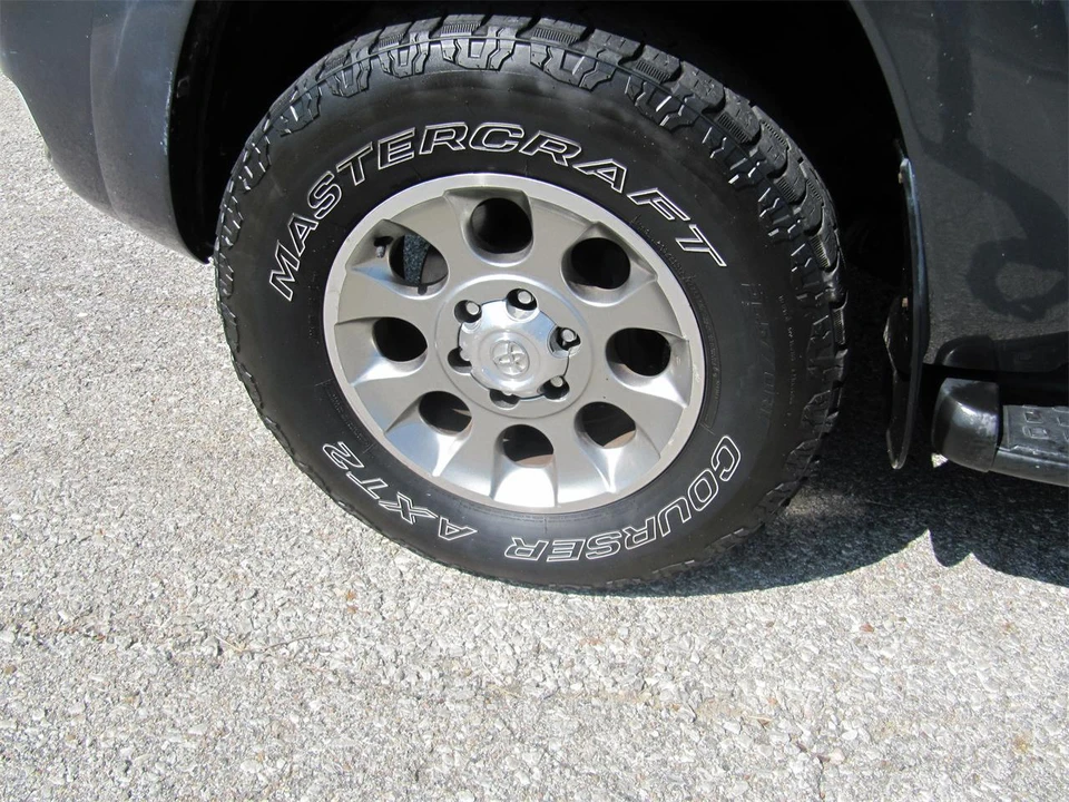 2005 Toyota 4Runner 4th Gen - Image 3 of 25