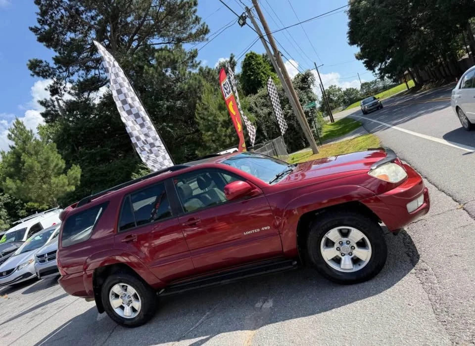2005 Toyota 4Runner - Image 8 of 15
