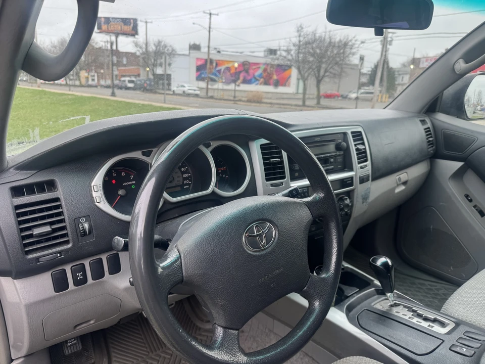 2005 Toyota 4Runner 4th Gen - Image 11 of 21