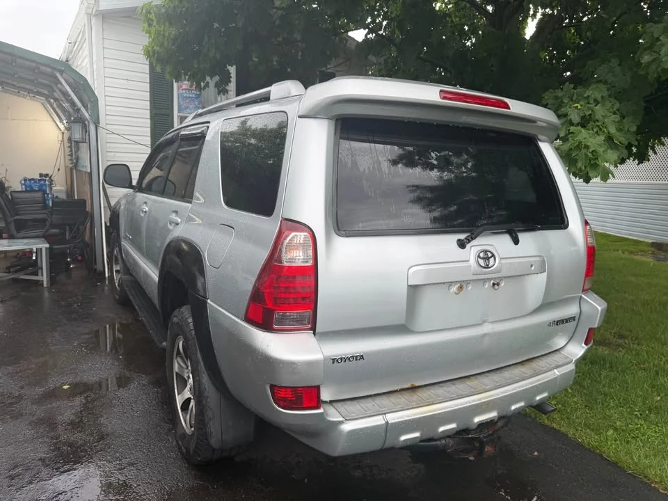 2005 Toyota 4Runner 4th Gen - Image 2 of 8