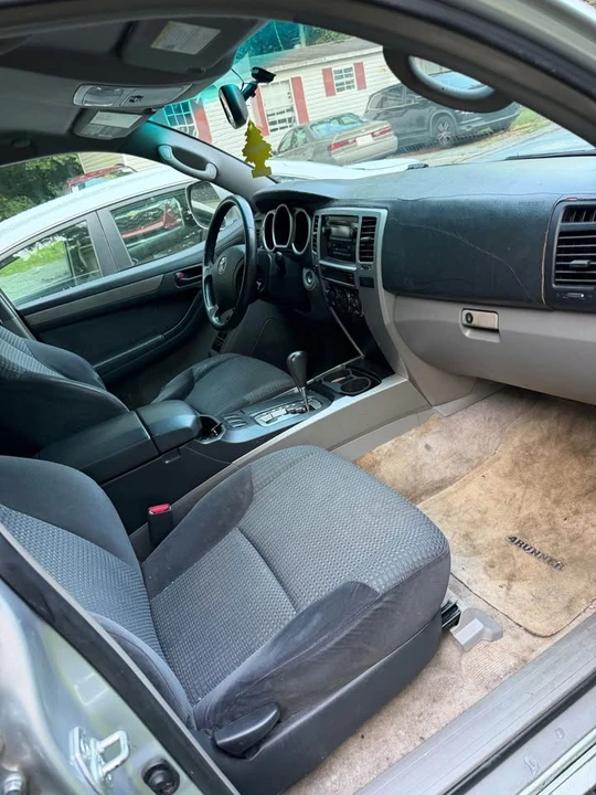 2005 Toyota 4Runner 4th Gen - Image 13 of 16