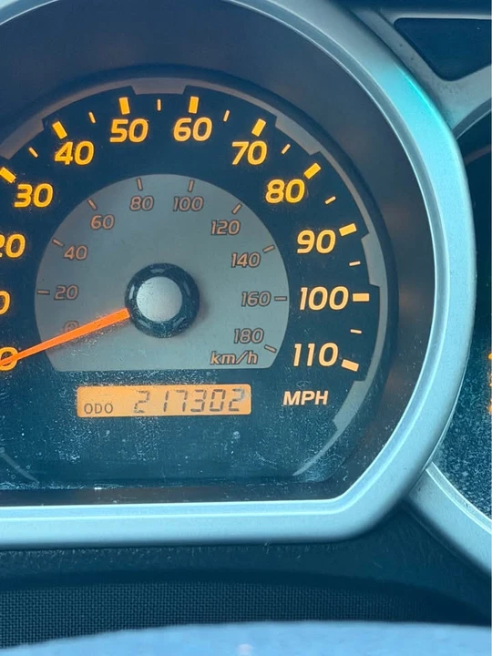 2005 Toyota 4Runner 4th Gen - Image 8 of 16