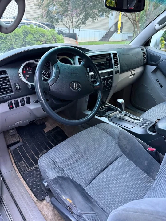 2005 Toyota 4Runner 4th Gen - Image 6 of 16