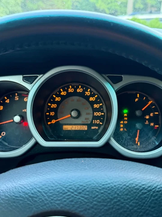 2005 Toyota 4Runner 4th Gen - Image 10 of 16