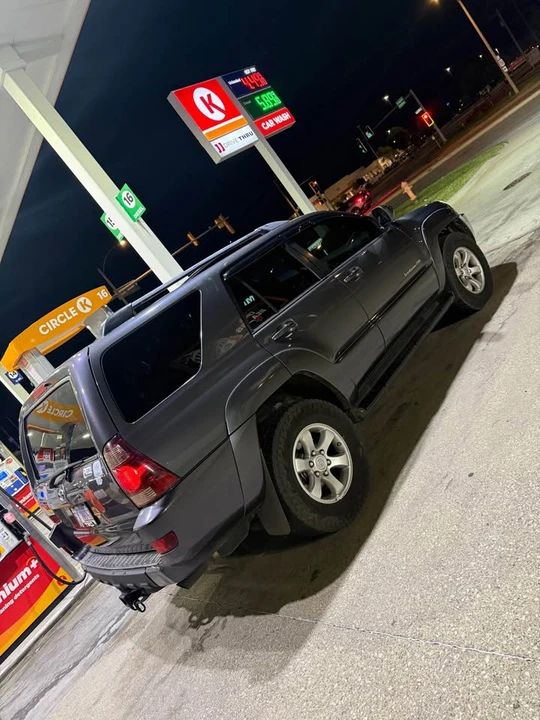 2005 Toyota 4Runner 4th Gen - Image 4 of 10