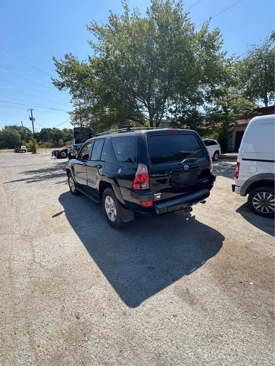 2005 Toyota 4Runner 4th Gen - Image 4 of 7