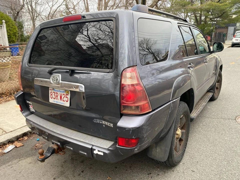 2005 Toyota 4Runner - Image 3 of 15