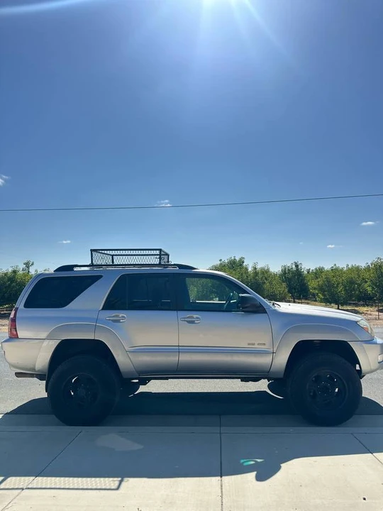 2005 Toyota 4Runner 4th Gen - Image 3 of 11