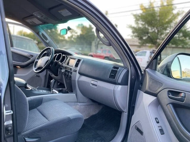 2005 Toyota 4Runner 4th Gen - Image 14 of 19