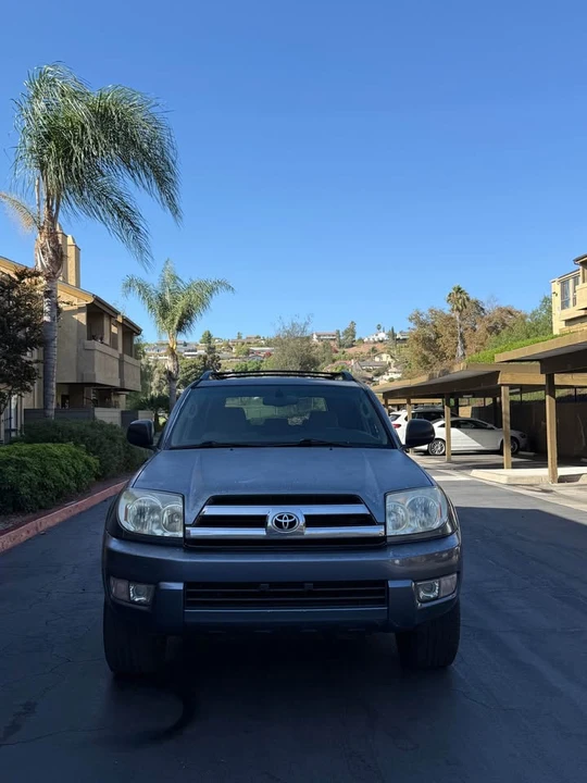 2005 Toyota 4Runner 4th Gen - Image 2 of 14
