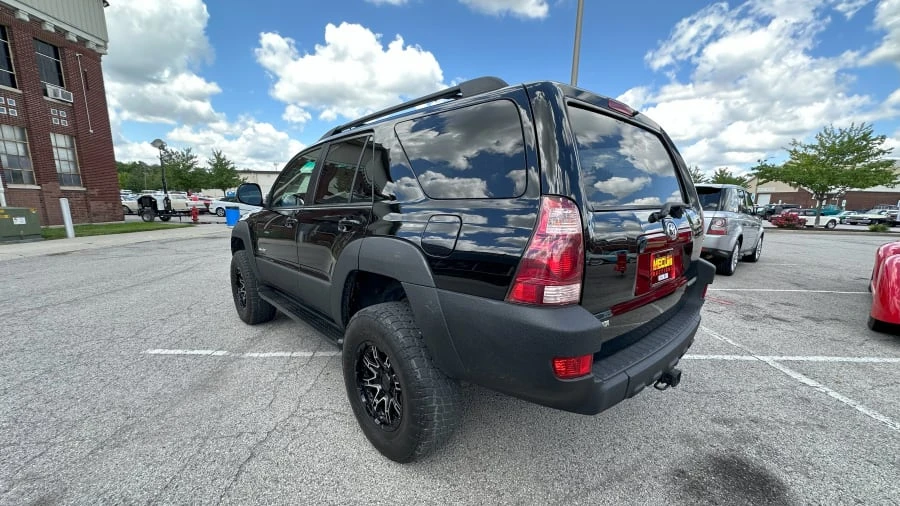 2005 Toyota 4Runner 4th Gen - Image 2 of 4