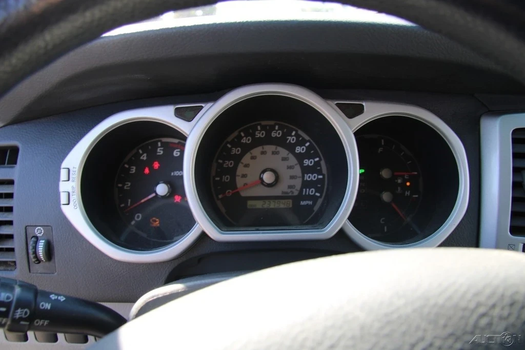 2005 Toyota 4Runner 4th Gen - Image 15 of 21
