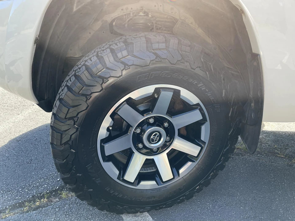 2005 Toyota 4Runner 4th Gen - Image 16 of 31