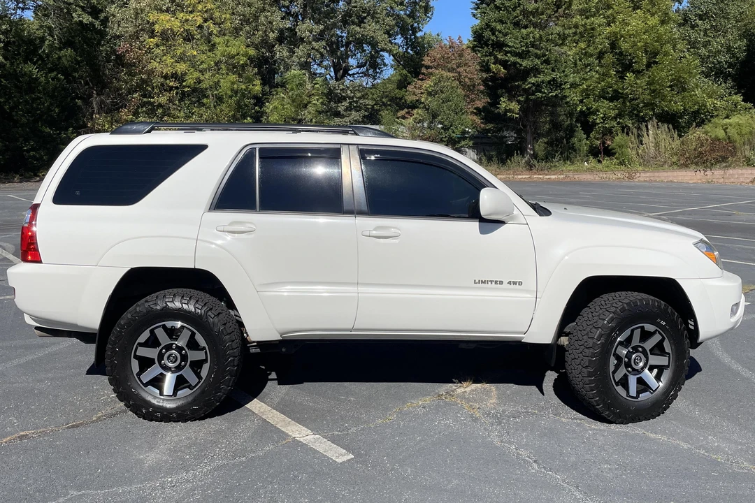 2005 Toyota 4Runner 4th Gen - Image 11 of 31