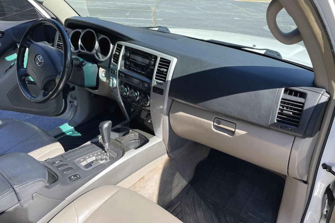 2005 Toyota 4Runner 4th Gen - Image 21 of 31