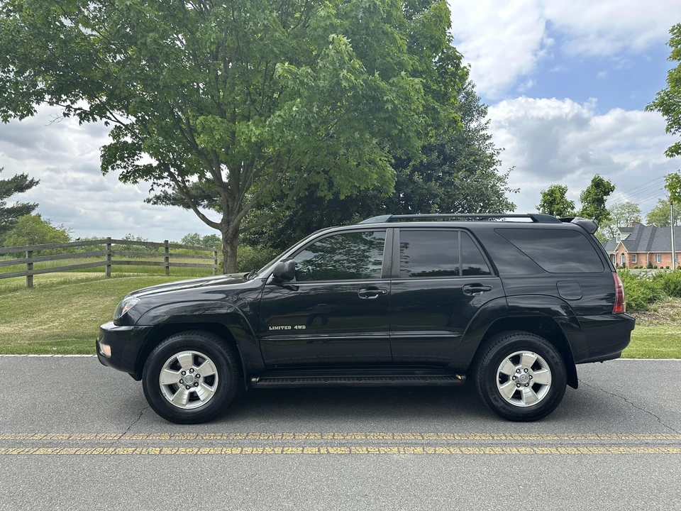 2005 Toyota 4Runner 4th Gen - Image 11 of 31