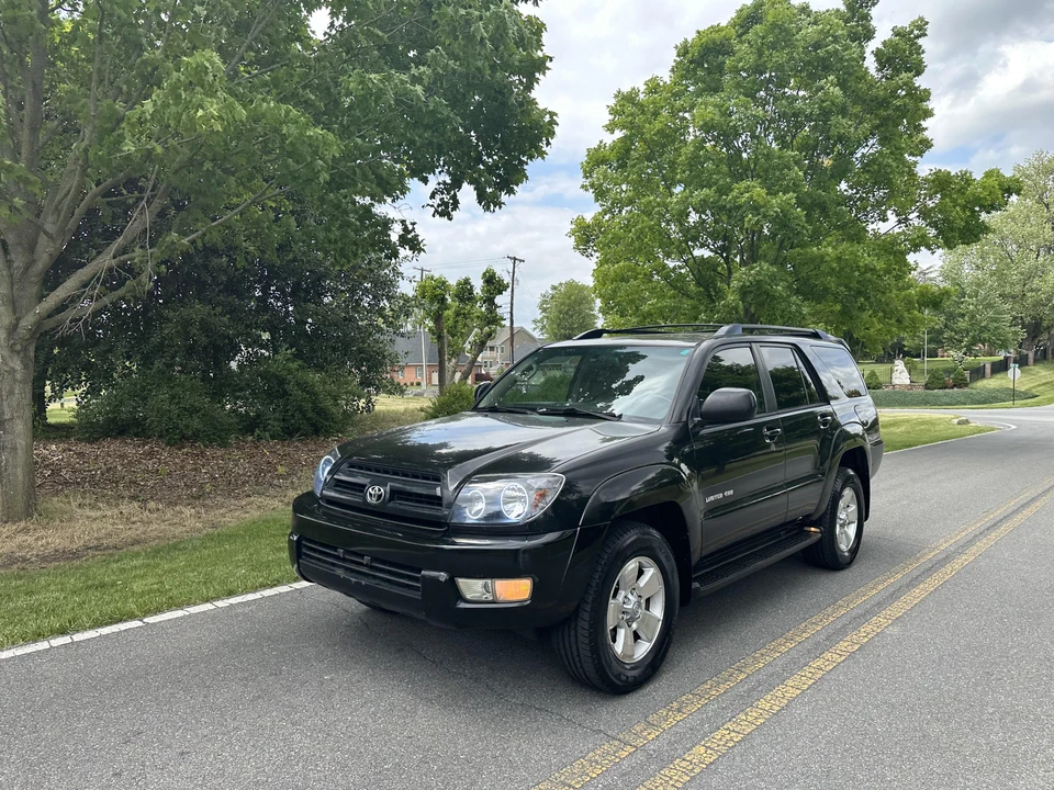 2005 Toyota 4Runner 4th Gen - Image 9 of 31