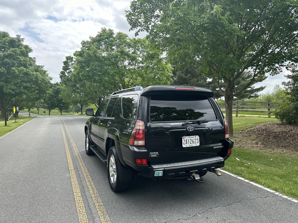 2005 Toyota 4Runner 4th Gen - Image 13 of 31