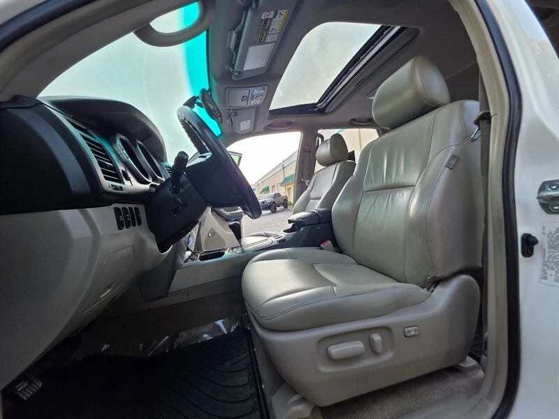 2005 Toyota 4Runner 4th Gen - Image 13 of 21