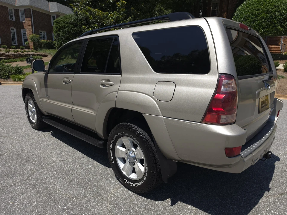 2005 Toyota 4Runner 4th Gen - Image 5 of 31