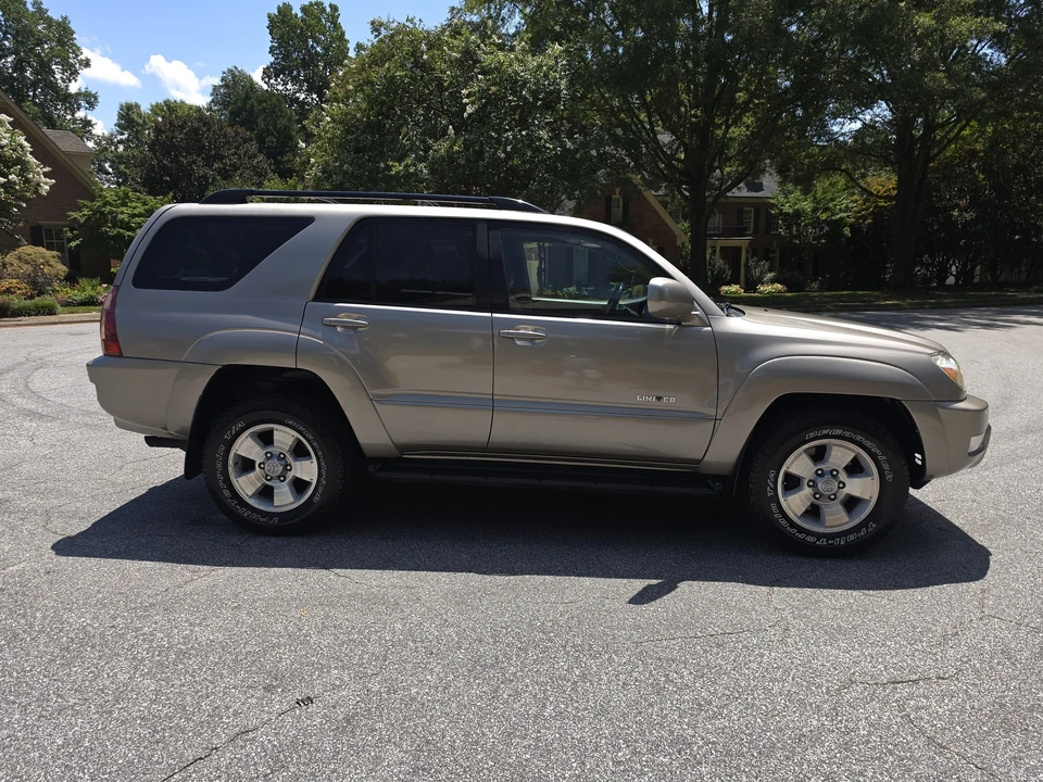 2005 Toyota 4Runner 4th Gen - Image 14 of 31