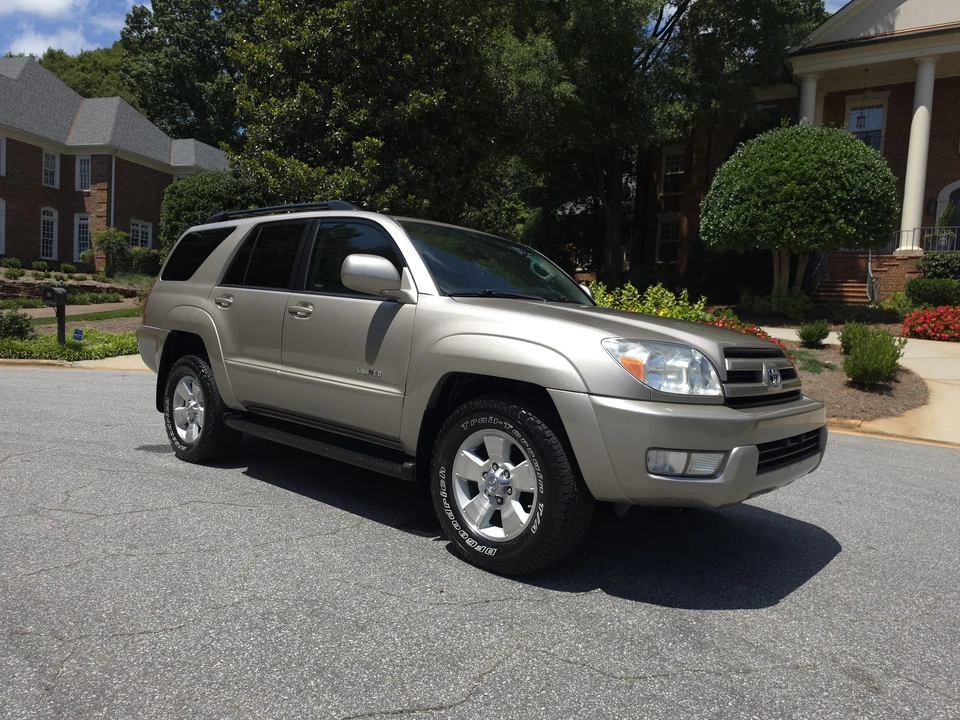 2005 Toyota 4Runner 4th Gen - Image 16 of 31