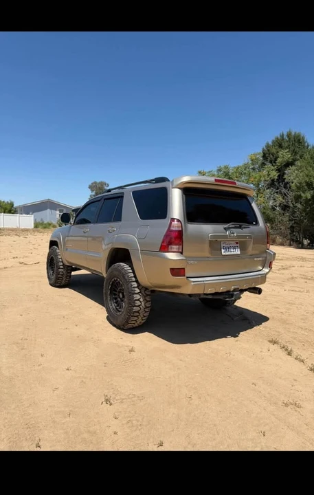 2005 Toyota 4Runner 4th Gen - Image 2 of 11