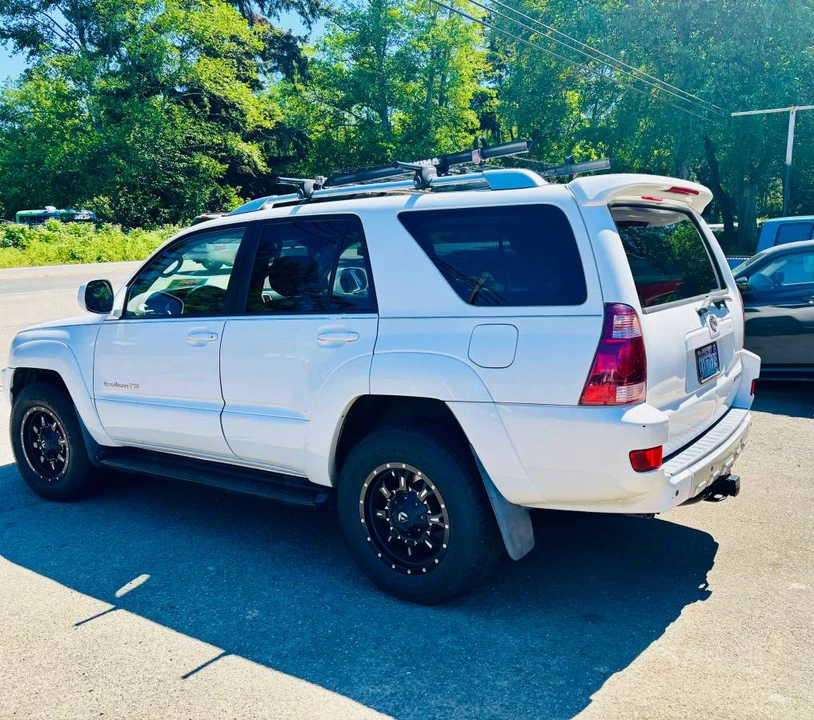 2005 Toyota 4Runner 4th Gen - Image 2 of 6