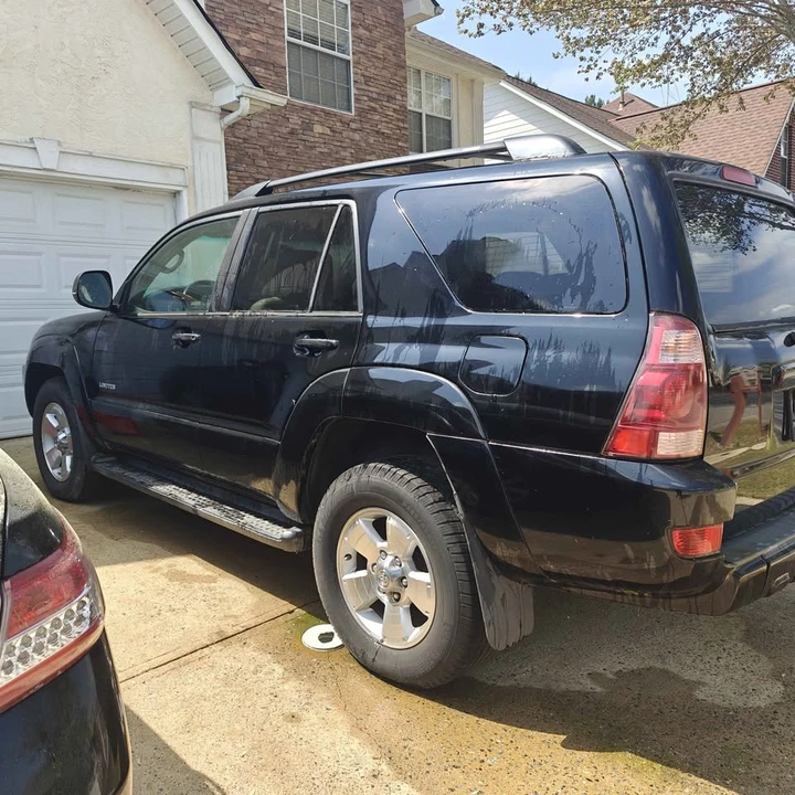 2005 Toyota 4Runner - Image 3 of 19