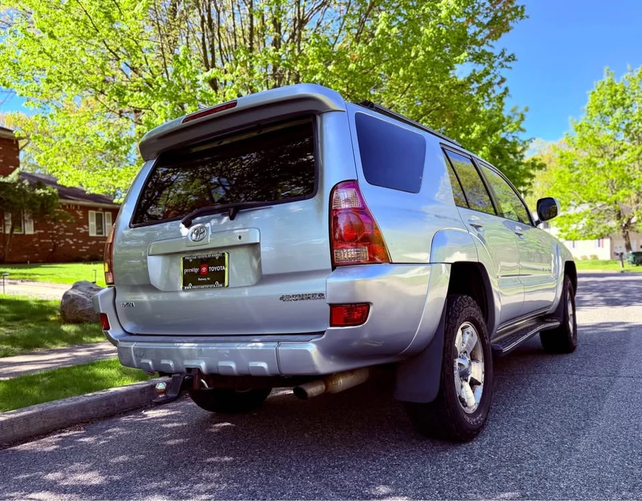 2005 Toyota 4Runner 4th Gen - Image 7 of 20