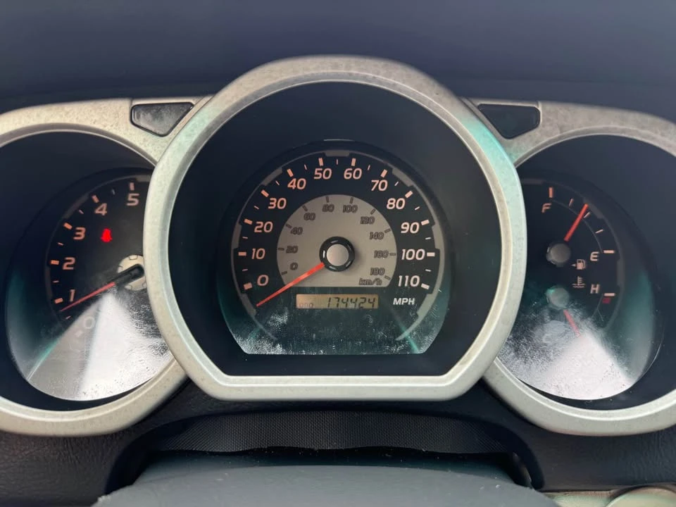 2005 Toyota 4Runner 4th Gen - Image 17 of 19