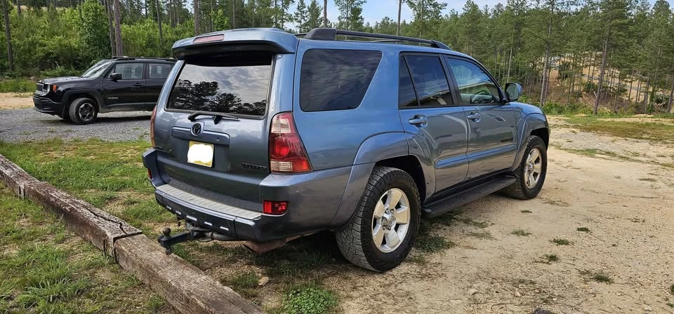 2005 Toyota 4Runner 4th Gen - Image 3 of 13