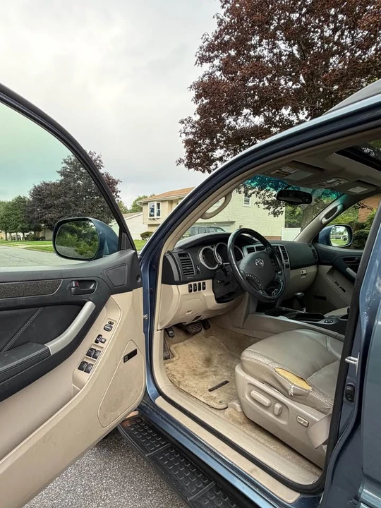 2005 Toyota 4Runner 4th Gen - Image 5 of 11
