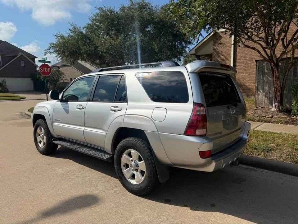 2005 Toyota 4Runner 4th Gen - Image 4 of 7