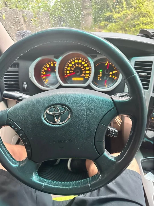 2005 Toyota 4Runner 4th Gen - Image 7 of 10