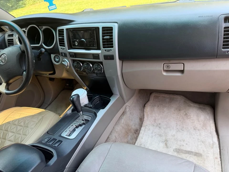 2005 Toyota 4Runner 4th Gen - Image 13 of 15
