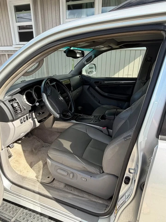 2005 Toyota 4Runner 4th Gen - Image 4 of 6