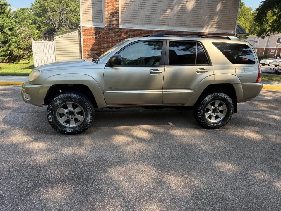 2005 Toyota 4Runner 4th Gen - Image 4 of 15